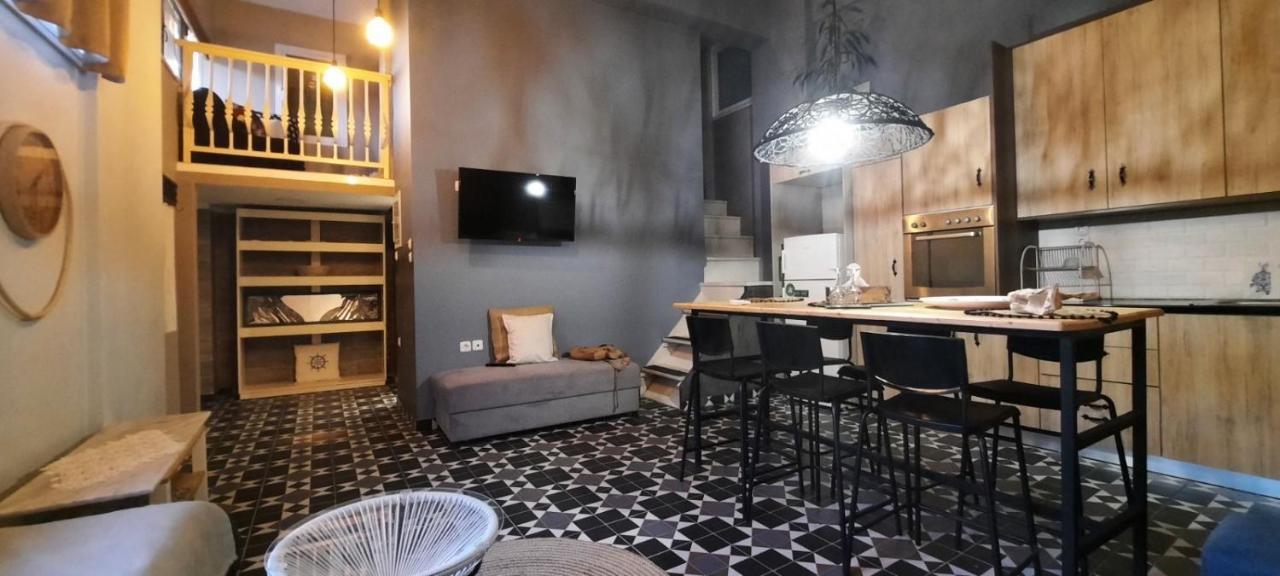 Hospitality In Historical & Mythical Peloponnese 2 Apartment Corinth ภายนอก รูปภาพ